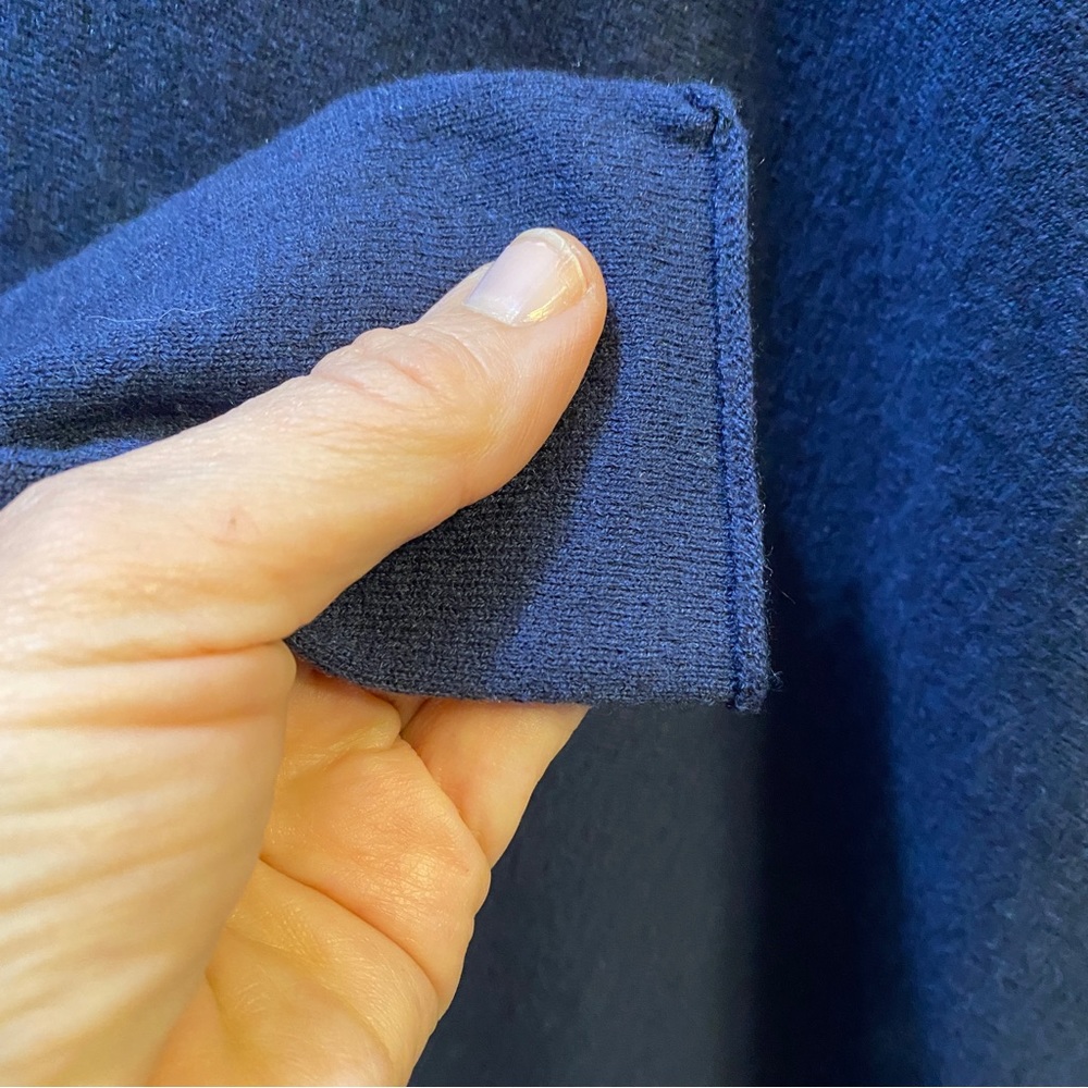 Alice + Olivia Blue Wool Cashmere boatneck Asymmetrical Hem Sweater XS - Picture 5 of 7